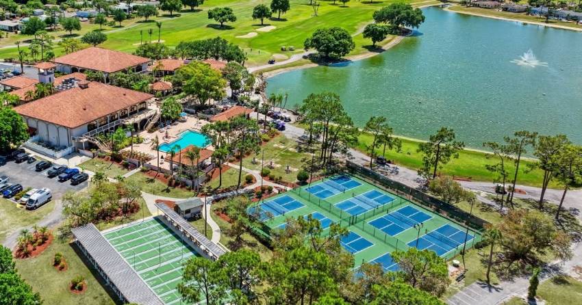 737 Via Del Sol a North Fort Myers, FL Mobile or Manufactured Home for Sale